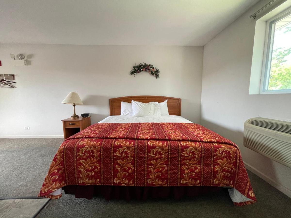 Vibe Inn - Whirlpools Suites - Lyons Eksteriør billede